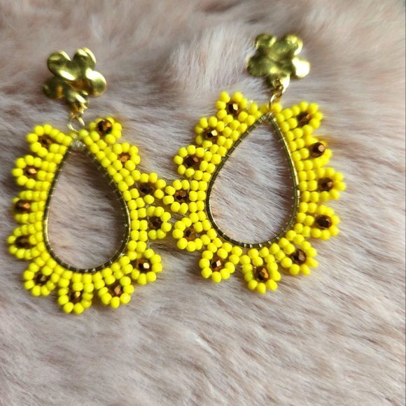 Handmade Jewelry - Sunflower Teardrop Earrings